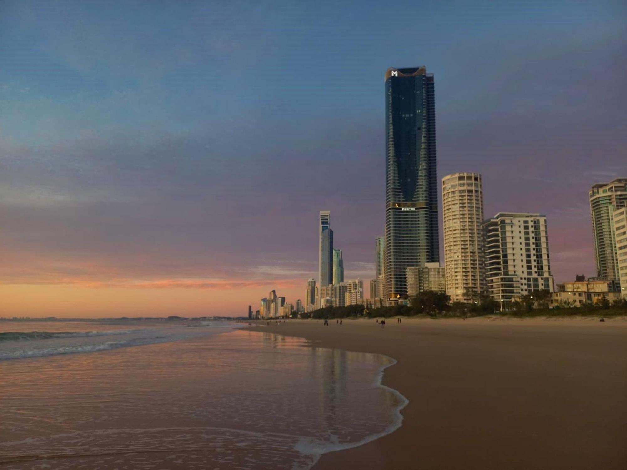 Hi Surf Beachfront Resort Apartments Gold Coast Bagian luar foto